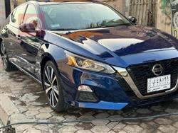 نيسان ألتيما